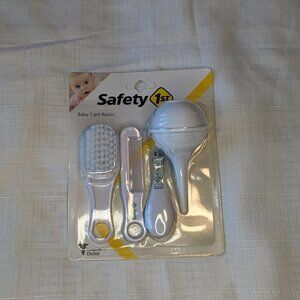 Safety First Baby Care Basics Set‎